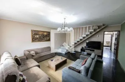 Casa com 3 quartos à venda na Rua Itogapuque, Vila Carrão, São Paulo