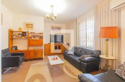 Casa para venda - santana, 4 quartos,  124 m² - porto alegre