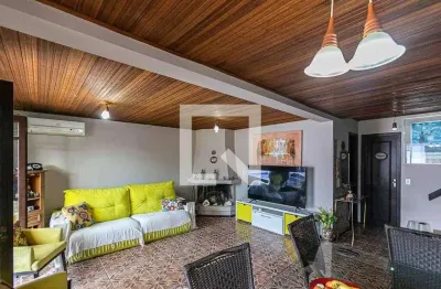 Casa para venda - cristal , 5 quartos,  244 m² - porto alegre