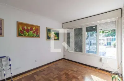 Casa com 5 quartos à venda na Rua Alfredo Silveira Dias, Cristal, Porto Alegre