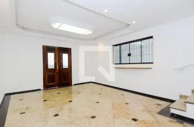 Casa com 3 quartos à venda na Rua Santo Antônio, Vila Rosália, Guarulhos
