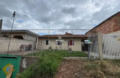 Terreno à venda com construção no bairro santo antônio!