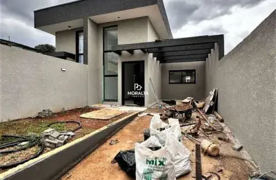 Casa com 03 quartos sendo um com suite no bonéca do iguaçu