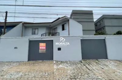 Sobrado no bairro pedro moro em são josé dos pinhais
