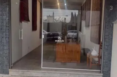 Casa comercial à venda no São Francisco, Curitiba 