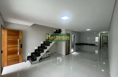 Sobrado para Venda em Santo André, Vila Lucinda, 3 dormitórios, 1 suíte, 2 banheiros, 4 vagas