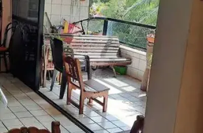 Domingos leite vende apartamento, com 240 m², em casa forte.