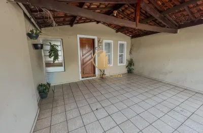 Casa à venda no bairro vila fátima - piracicaba, imovel bem estruturado, arejado e pronto para morar.