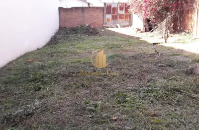 Terreno de 11,5 x 28,00 no jardim são jorge, excelente terreno, ótima localização .