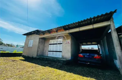 Casa com 2 quartos à venda na rua novo hamburgo, 0011, praia do magistério, balneário pinhal, 100 m2 por r$ 93.000