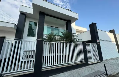 Casa com 2 quartos à venda na Vila Baependi, Jaraguá do Sul 