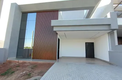 Casa condomínio jardins de versailhes interlagos umuarama pr