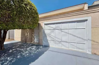 Casa com 4 quartos à venda na Avenida Voluntários da Pátria, Andrade, Londrina