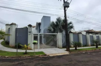 Sobrado com 3 dormitórios, 288 m² - venda por r$ 1.650.000,00 ou aluguel por r$ 8.901,00/mês - jardim burle marx - londrina/pr