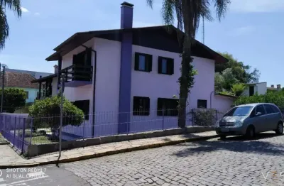 Casa com 5 quartos à venda na Ana Rech, Caxias do Sul 