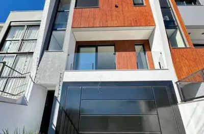 Casa com 3 quartos à venda na Rua Francisco Chiarello, 48, Vinhedos, Caxias do Sul