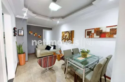 Casa com 3 quartos à venda na Rua Walter Alvarenga, Canadá, Contagem