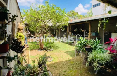 Casa com 3 quartos à venda na Rua Alexandrita, Sapucaia II, Contagem