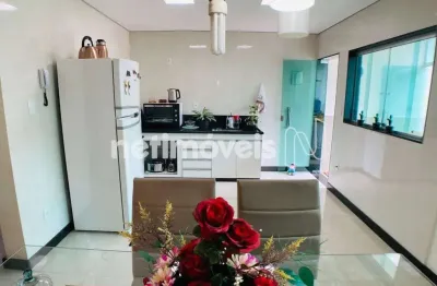 Casa com 3 quartos à venda na Rua Nadir Diniz e Silva de Macedo, Europa, Contagem