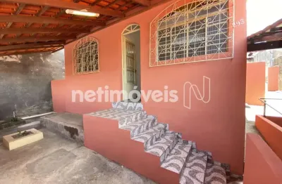 Casa com 5 quartos à venda na Rua Leontino Moreira, Santa Helena, Contagem