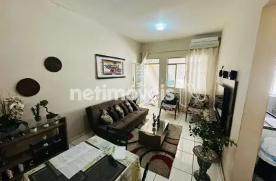 Prédio à venda na Avenida das Tulipas, Sapucaia, Contagem