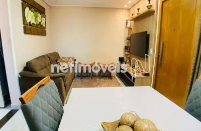 Apartamento com 2 quartos à venda na Rua Vinte e Três, Arvoredo 2ª Seção, Contagem