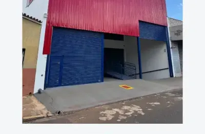Excelente ponto comercial / centro do campos elisios com 1.600 m2