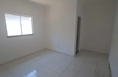 Casa pra repasse com 2 quatos 82m2 perto da fábrica fortaleza em itaitinga - ce