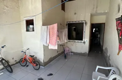 Repasse de casa na granja lisboa, 2 quartos 2 banheiros vaga pra 3 carros