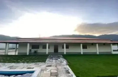 Imperdível! vende-se ou aluga-se chácara com espaço amplo e potencial extraordinário!