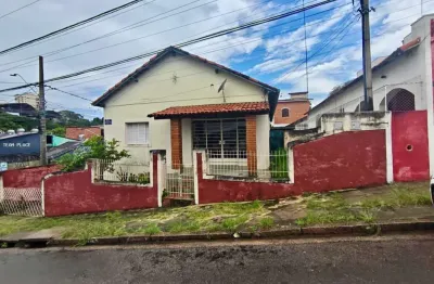 Casa à venda na Rua São Francisco de Assis, Anhangabaú, Jundiaí