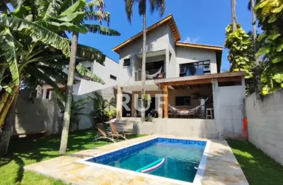 Casa 3 Dormitórios 190m² a Venda - Jardim do Lago - Atibaia - SP