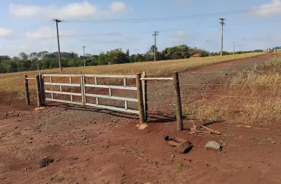 Em avaré propriedade rural com 10,8 ha ao lado da rodovia castello branco.