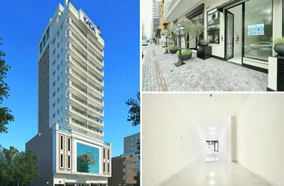 Sala comercial grande com pé direito alto 100m² localizada em meia praia itapema rua 220, sendo próxima a avenida.