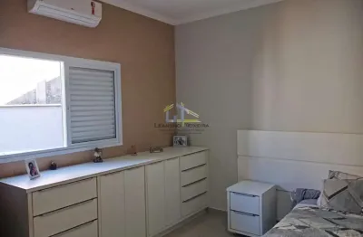 Casa com 2 quartos à venda na Rua Ipê Roxo, 38, Residencial dos Ipês III, Bragança Paulista