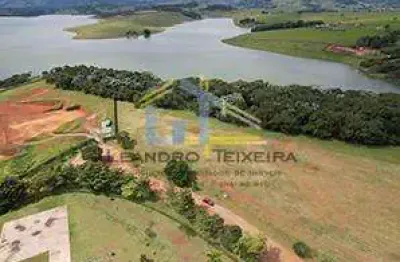 Condomínio fechado alto padrão, represa piracaia, fundo e acesso exclusivo para a represa