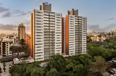 Apartamento de 3 dormitórios com suíte no Bairro Petrópolis, 98m², 2 vagas de garagem