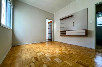 Apartamento de 1 dormitório no Centro Histórico, 43,30m², próximo  à Borges de Medeiros