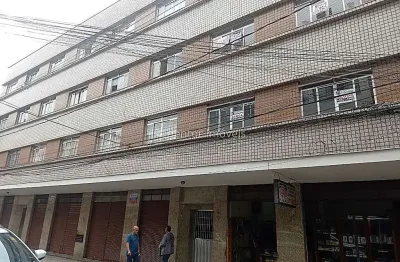 Apartamento com 1 quarto para alugar no Centro, Juiz de Fora 