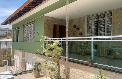 Casa com 5 quartos à venda no Bairu, Juiz de Fora 