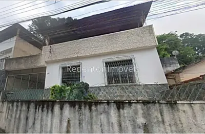 Casa com 3 quartos à venda no Grajaú, Juiz de Fora 