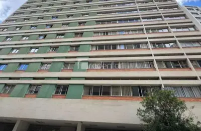 Apartamento com 3 quartos para alugar na Rua Santo Antônio, 975, Centro, Juiz de Fora