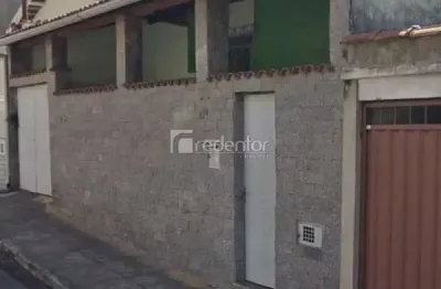 Casa com 2 quartos à venda na Rua Doutor Murilo de Andrade Abreu, 270, JK, Juiz de Fora