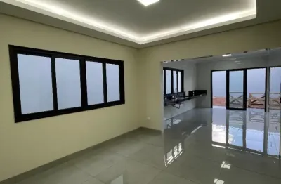Casa nova a venda com 4/4 no bairro santa mônica- uberlândia- mg