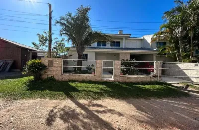 Casa com 5 quartos à venda em Ferraz, Garopaba 