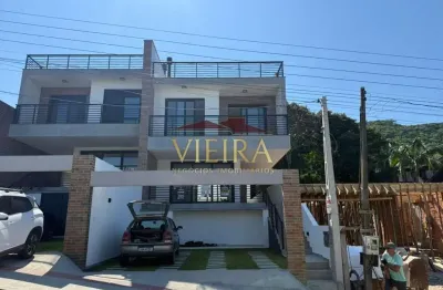 Sobrado Alto Padrão com Vista Pro Mar no Panorâmico, Garopaba/SC