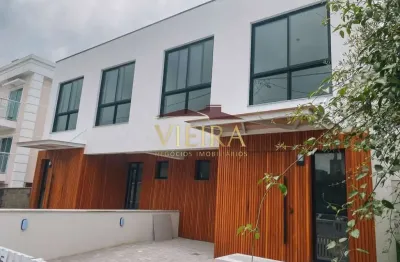 Residencial Due Colinne - Sobrado Novo para Morar em Garopaba-Sc