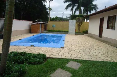 Apartamento terréo em condomínio em conservatória valência  rj