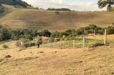 Terreno à venda no Centro, Camanducaia 
