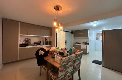 Casa com 3 quartos à venda na Rua Professora Felismina Cheks, 4, Cidade Nova, Manaus